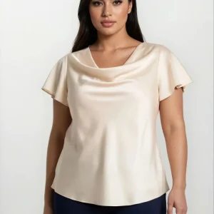 Top in raso con maniche ad aletta curvy