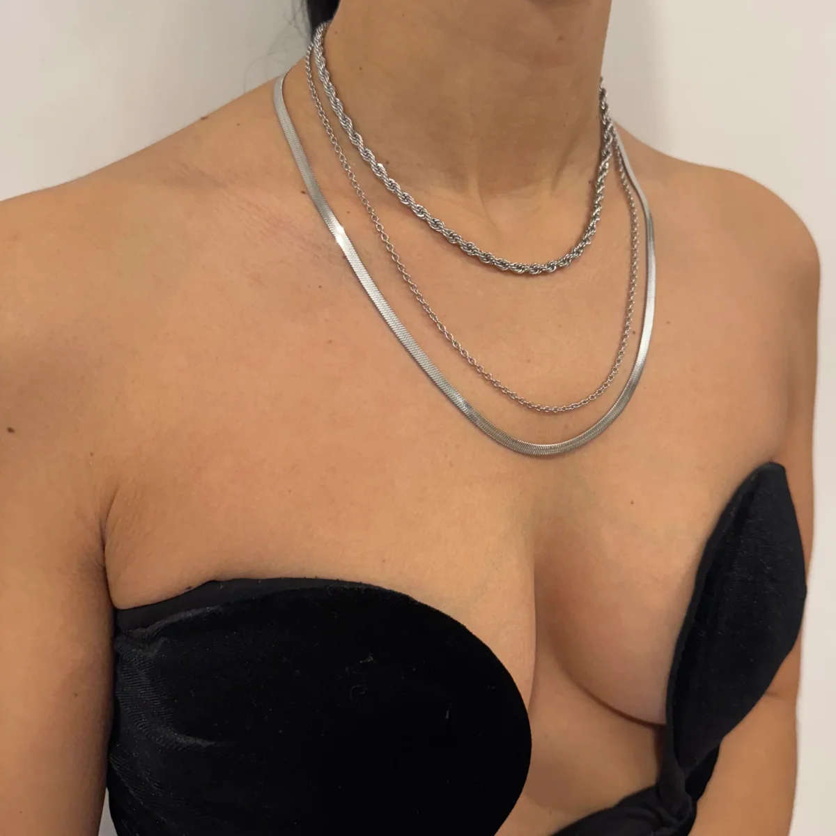 Collana Tre Fili - immagine 5