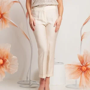 Pantalone effetto mosso con cinturino e risvolto