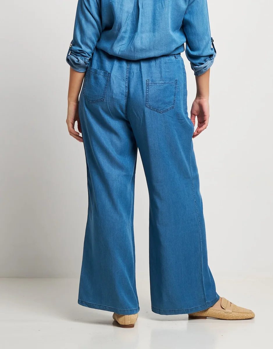 Pantalone largo con elastico e tasche curvy - immagine 7