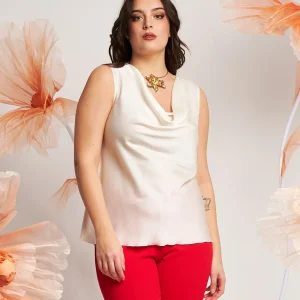 Top in raso con scollo a cappuccio curvy