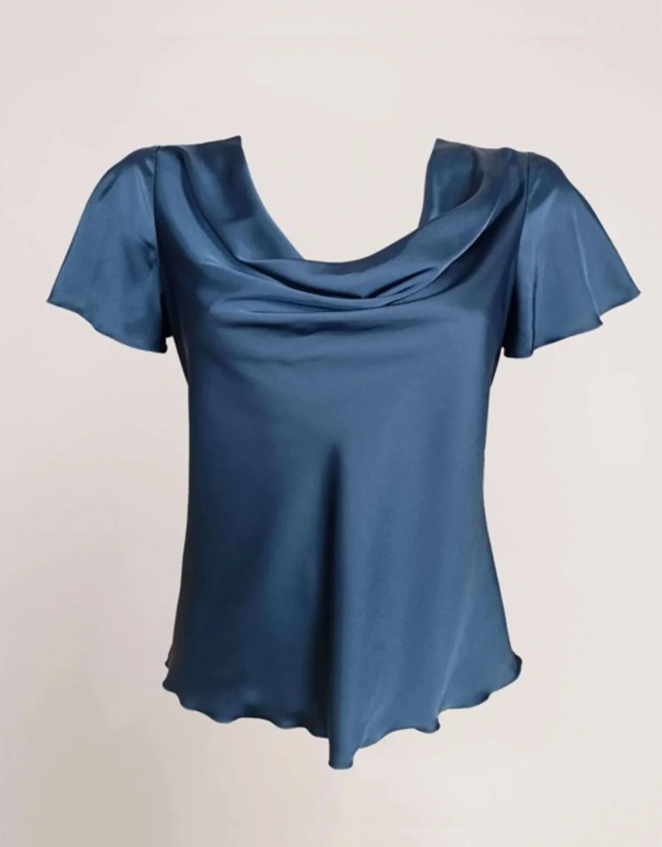 Top sbieco con scollo a cappuccio curvy - immagine 3