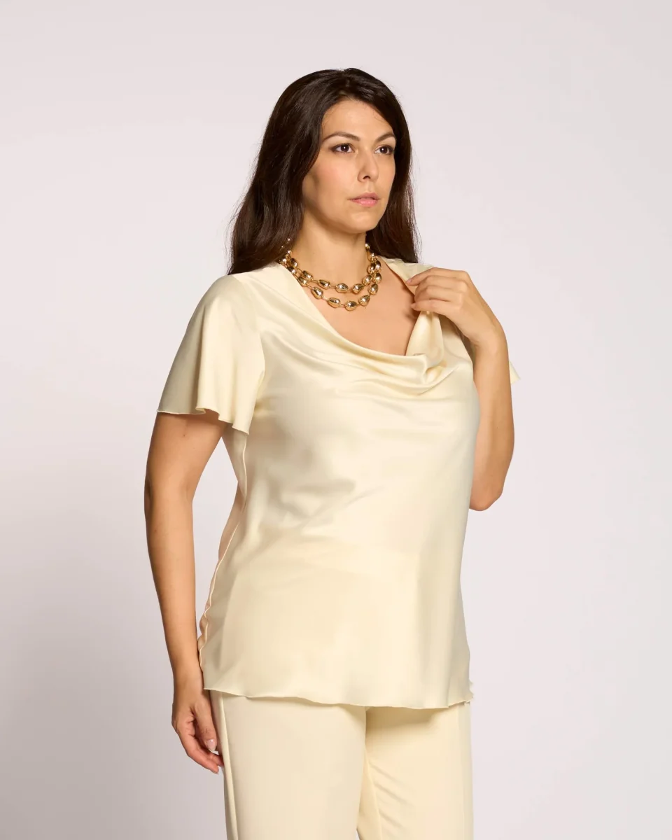 Top sbieco con scollo a cappuccio curvy - immagine 5